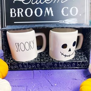 NWT Rae Dunn Spooky 👻 Mug set